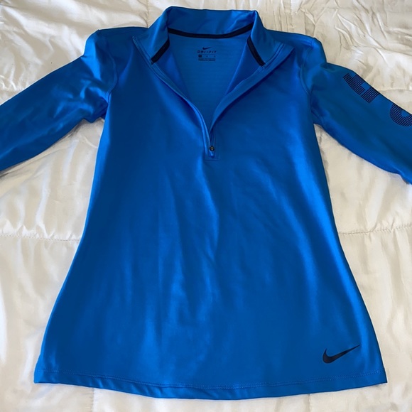 Nike Dri-Fit - blue quarter zip pullover - Picture 7 of 10
